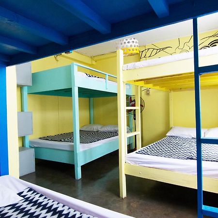 Hostel Go Surfari House Baler Exterior foto